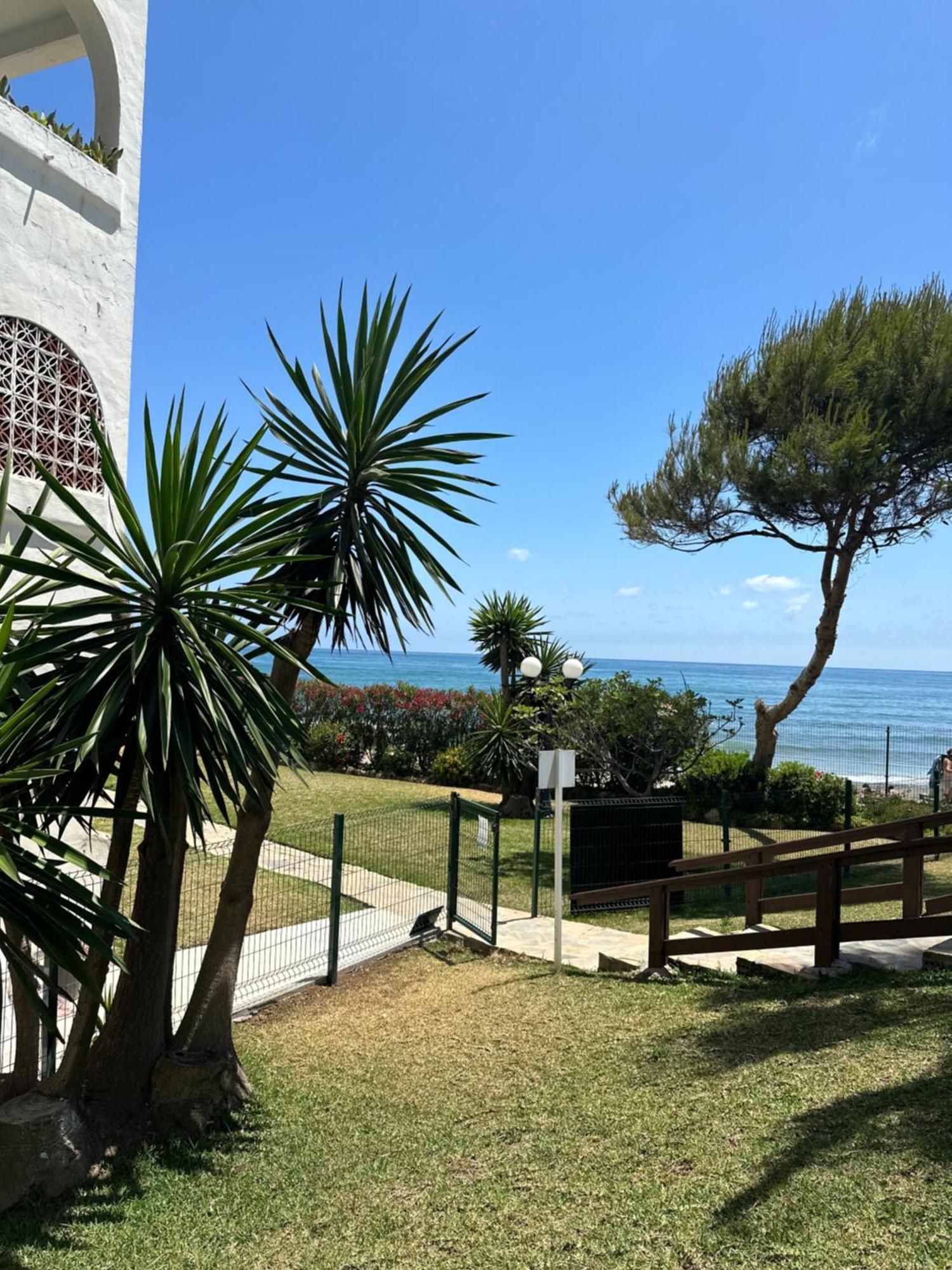 Apartament Oceanfront Mijas Zewnętrze zdjęcie
